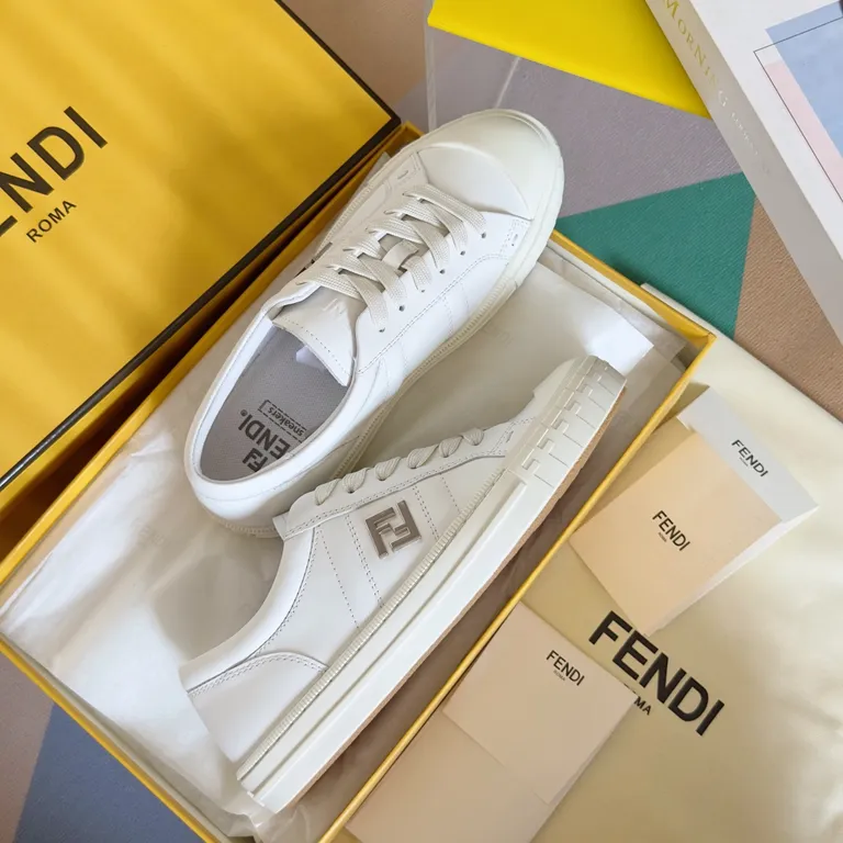 Fendi Shoe 